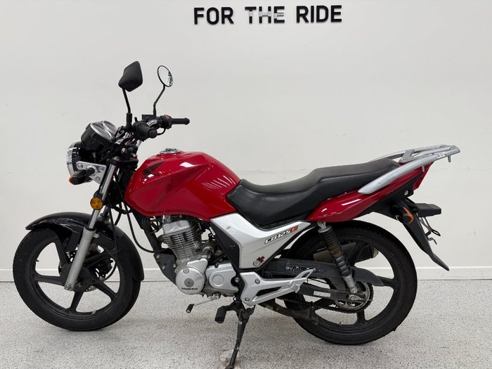 2017 Honda CB125E Red