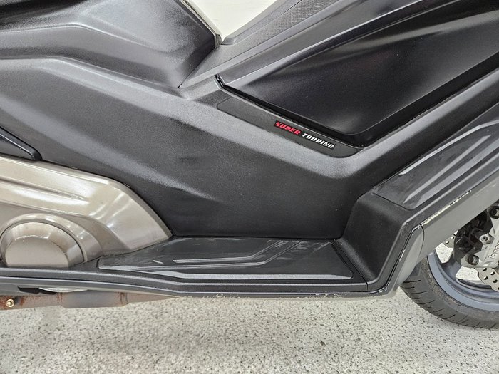 2020 Kymco AK 550 MATTE BLACK