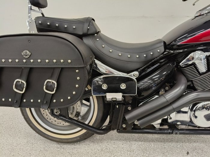 2009 Suzuki VLR 1800 BOULEVARD (C109R) Red