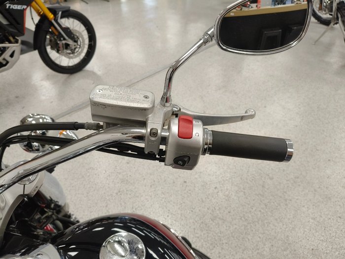 2009 Suzuki VLR 1800 BOULEVARD (C109R) Red