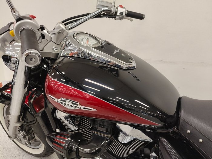 2009 Suzuki VLR 1800 BOULEVARD (C109R) Red