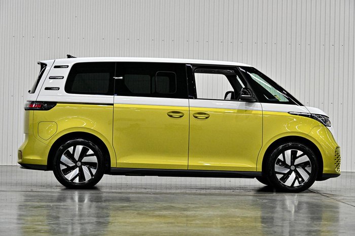2025 Volkswagen ID. Buzz Pro BEV560