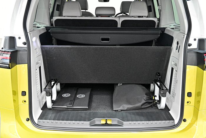 2025 Volkswagen ID. Buzz Pro BEV560