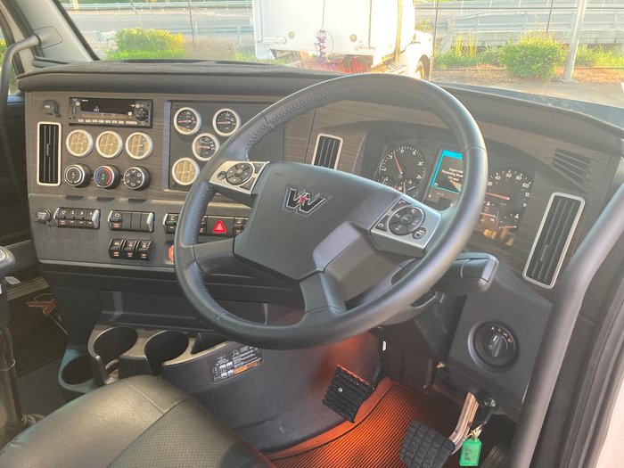 2024 Western Star 48X Day Cab Detroit Dd16 600Hp Euro6 Engine