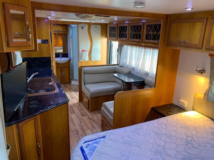 2010 Traveller Penthouse