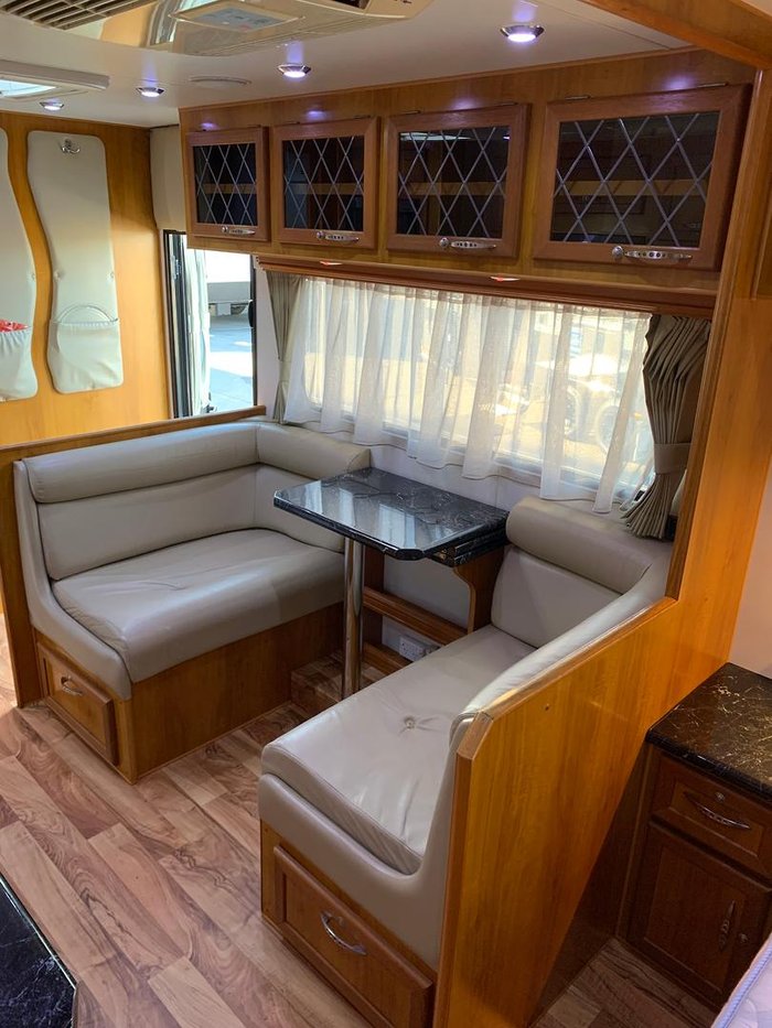 2010 Traveller Penthouse
