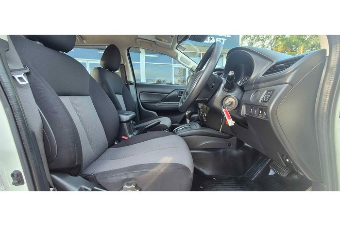 2018 Mitsubishi Triton GLX ADAS