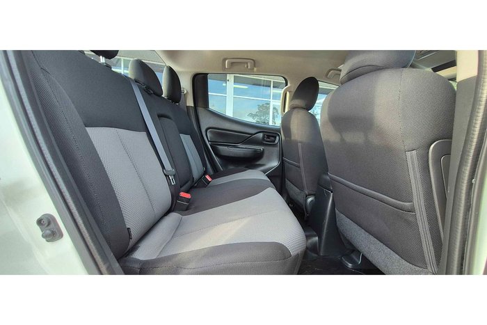 2018 Mitsubishi Triton GLX ADAS