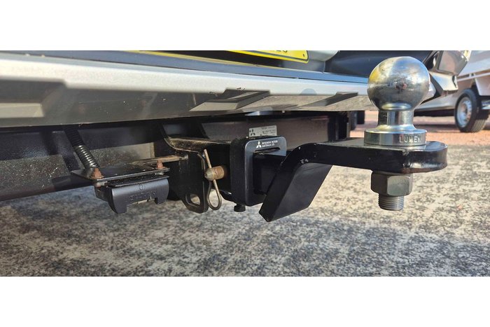 2018 Mitsubishi Triton GLX ADAS