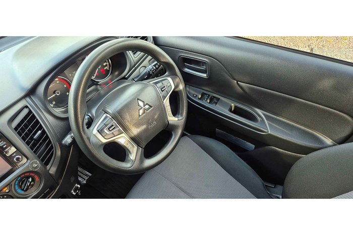 2018 Mitsubishi Triton GLX ADAS