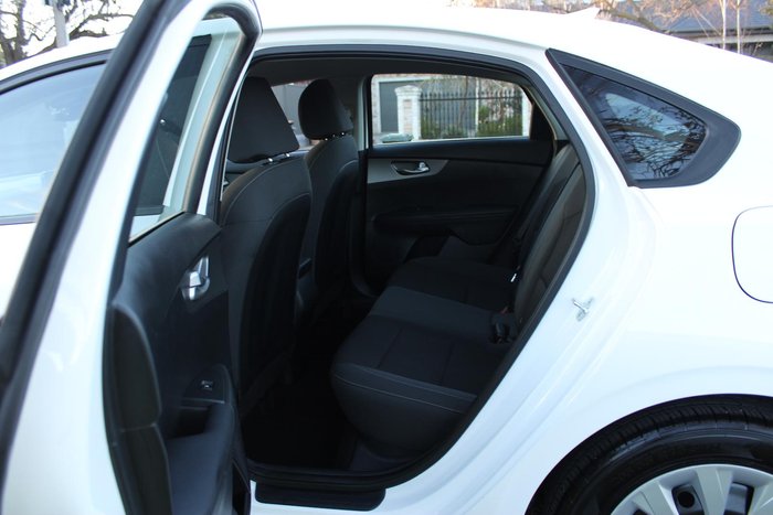 2018 Kia Cerato S BD MY19 Clear White