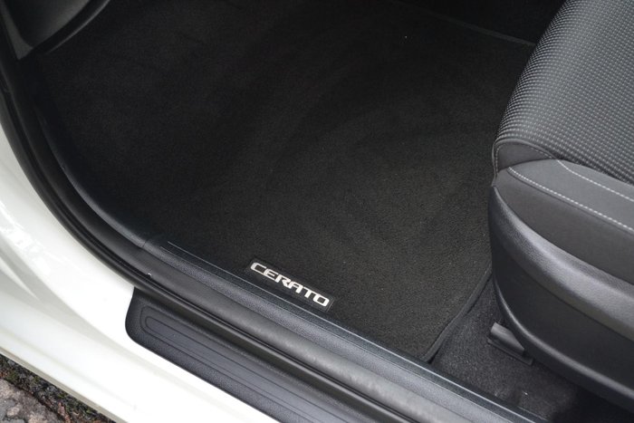 2018 Kia Cerato S BD MY19 Clear White