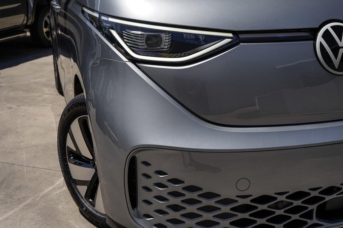 2025 Volkswagen ID. Buzz Pro BEV560