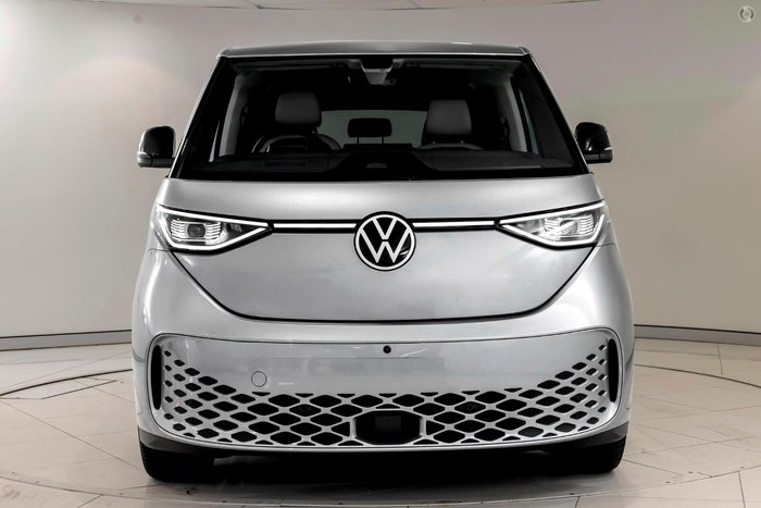 2025 Volkswagen ID. Buzz Pro BEV560