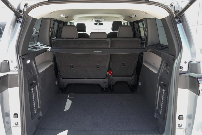 2025 Volkswagen ID. Buzz Pro BEV560