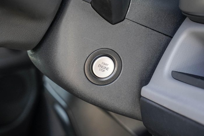 2025 Volkswagen ID. Buzz Pro BEV560