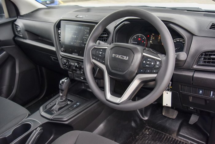 2024 Isuzu D-MAX SX MY24 4X4 Dual Range Mineral White