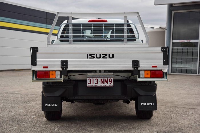 2024 Isuzu D-MAX SX MY24 4X4 Dual Range Mineral White