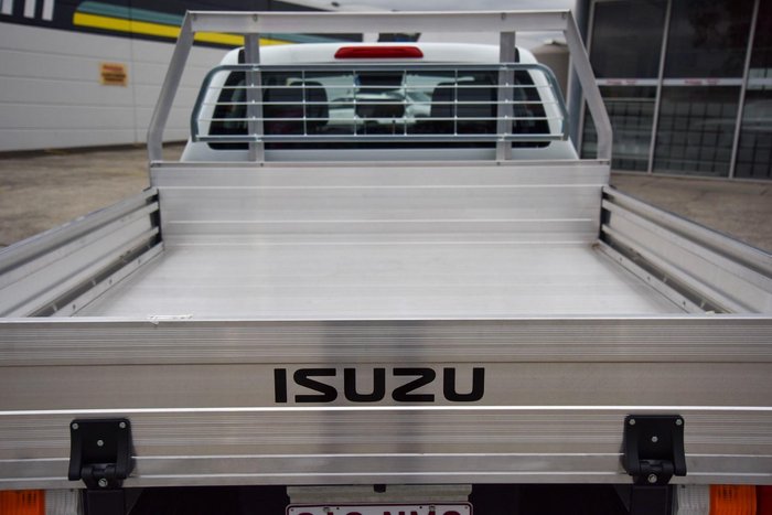 2024 Isuzu D-MAX SX MY24 4X4 Dual Range Mineral White