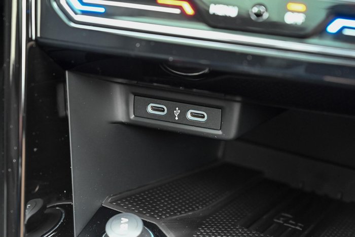 2025 Volkswagen T-Roc 140TSI R-Line