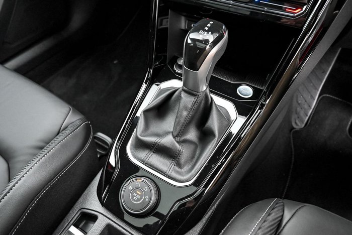 2025 Volkswagen T-Roc 140TSI R-Line