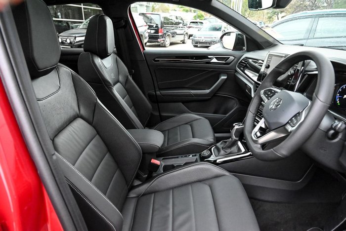 2025 Volkswagen T-Roc 140TSI R-Line