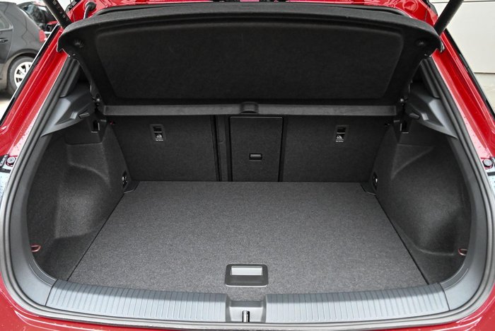 2025 Volkswagen T-Roc 140TSI R-Line