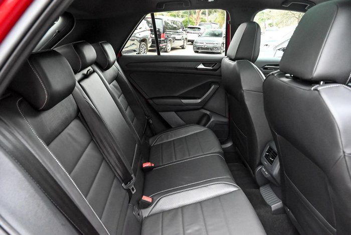 2025 Volkswagen T-Roc 140TSI R-Line