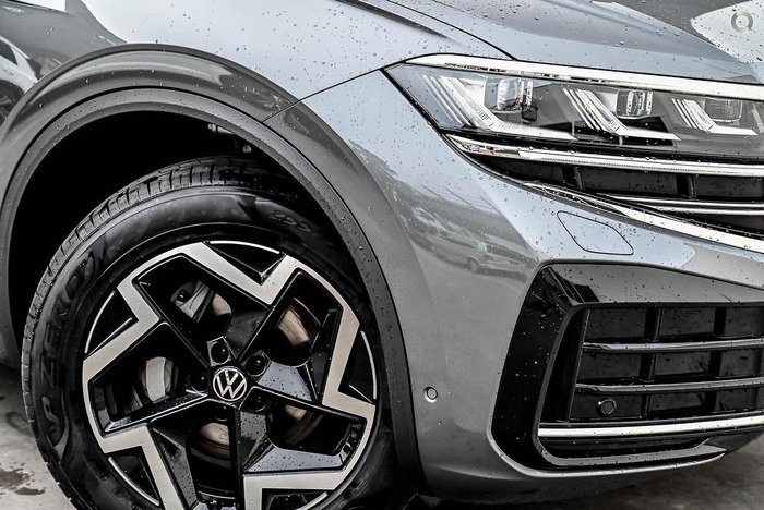 2025 Volkswagen Touareg 170TDI