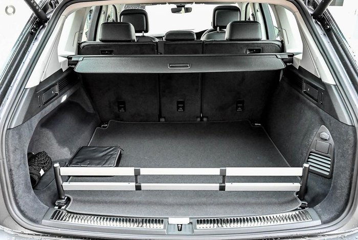 2025 Volkswagen Touareg 170TDI