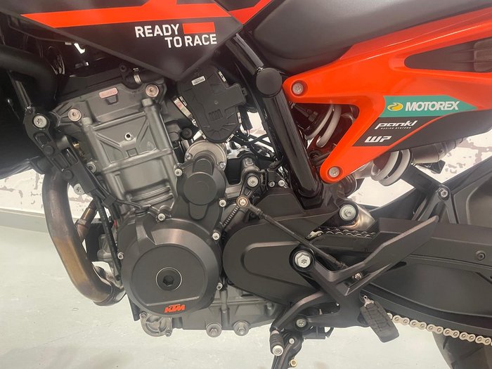 2023 KTM 890 Duke GP Duke Orange