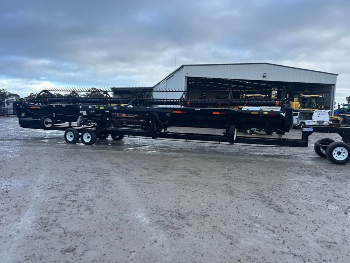 2020 MacDon D140