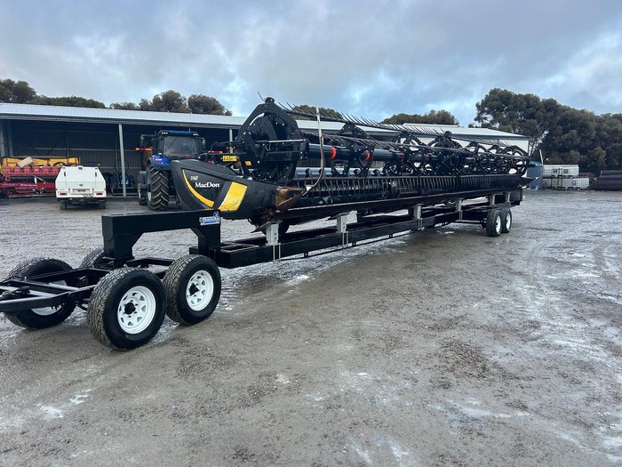 2020 MacDon D140