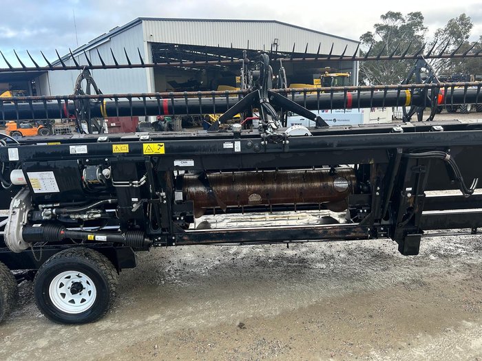 2020 MacDon D140