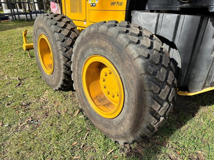 2008 Caterpillar 12M