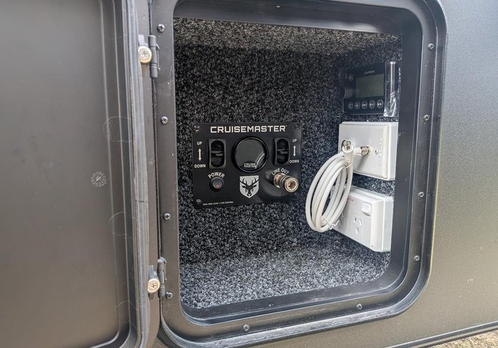 2025 JB Caravans Gator X Ev (16'11)