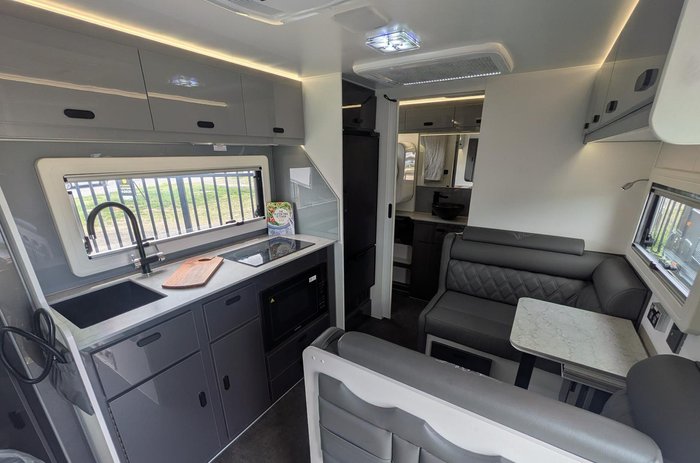 2025 JB Caravans Gator X Ev (16'11)