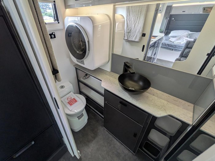 2025 JB Caravans Gator X Ev (16'11)