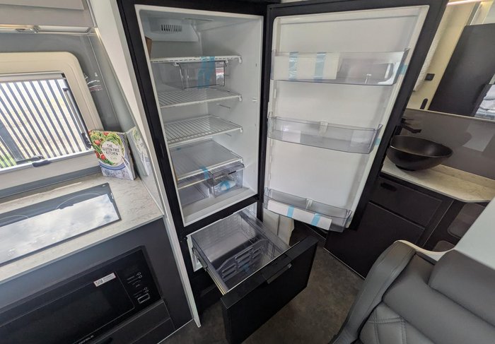 2025 JB Caravans Gator X Ev (16'11)