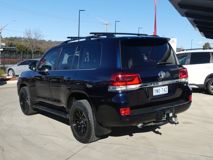 2018 Toyota Landcruiser