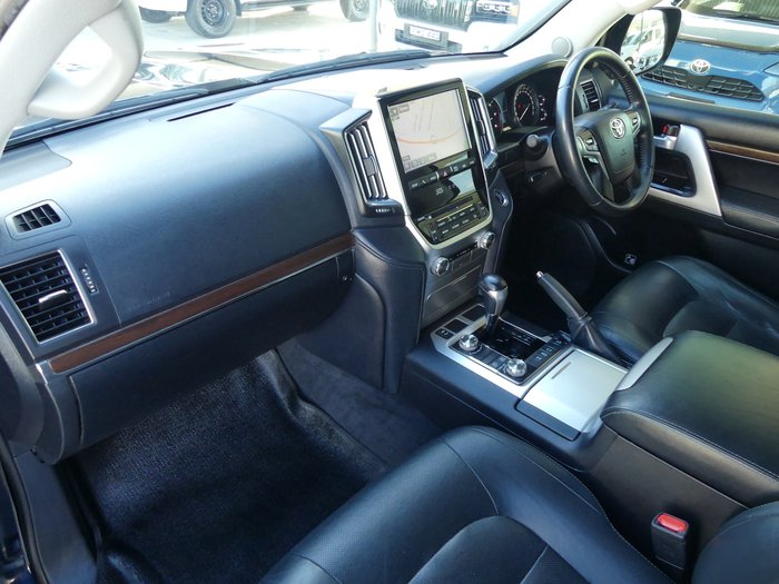 2018 Toyota Landcruiser