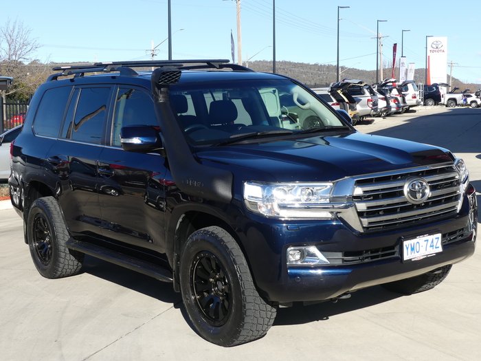 2018 Toyota Landcruiser
