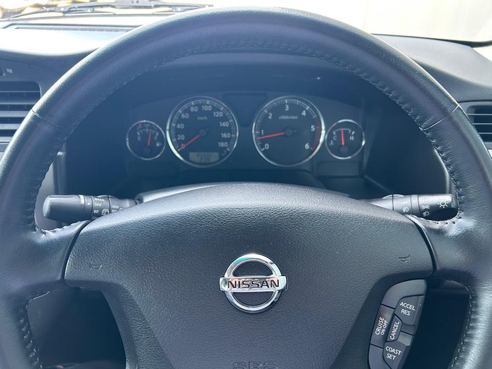 2016 Nissan Patrol ST