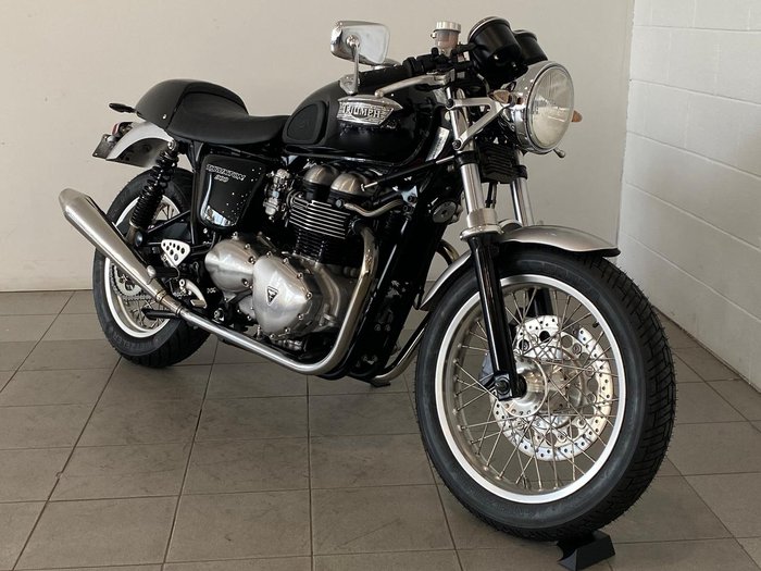 2005 Triumph Thruxton 900 Thruxton Black