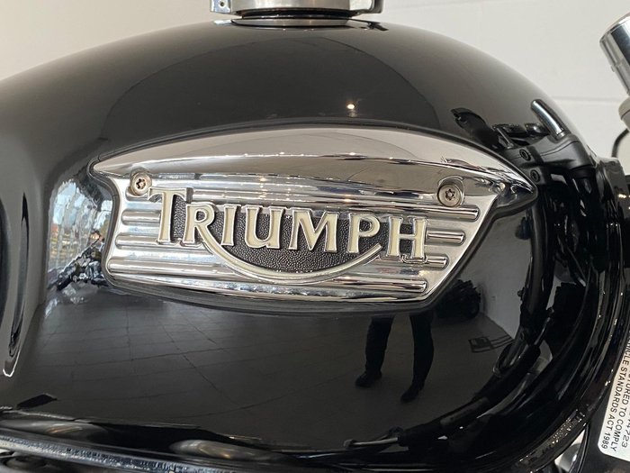 2005 Triumph Thruxton 900 Thruxton Black