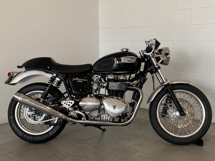 2005 Triumph Thruxton 900 Thruxton Black