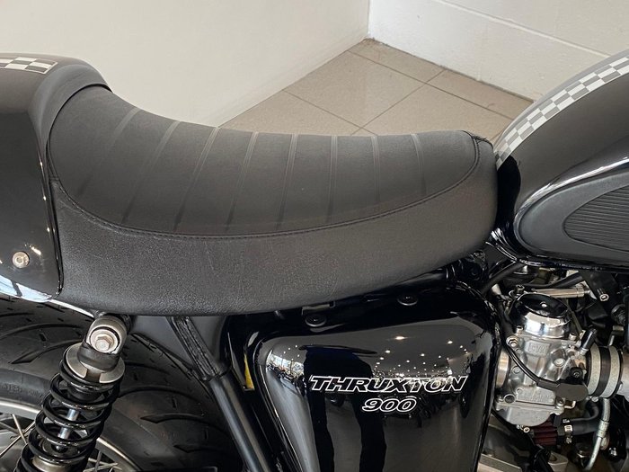 2005 Triumph Thruxton 900 Thruxton Black