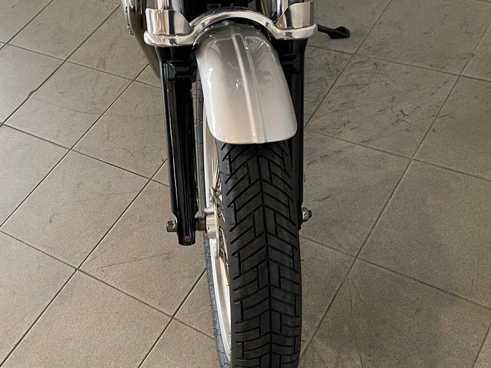 2005 Triumph Thruxton 900 Thruxton Black