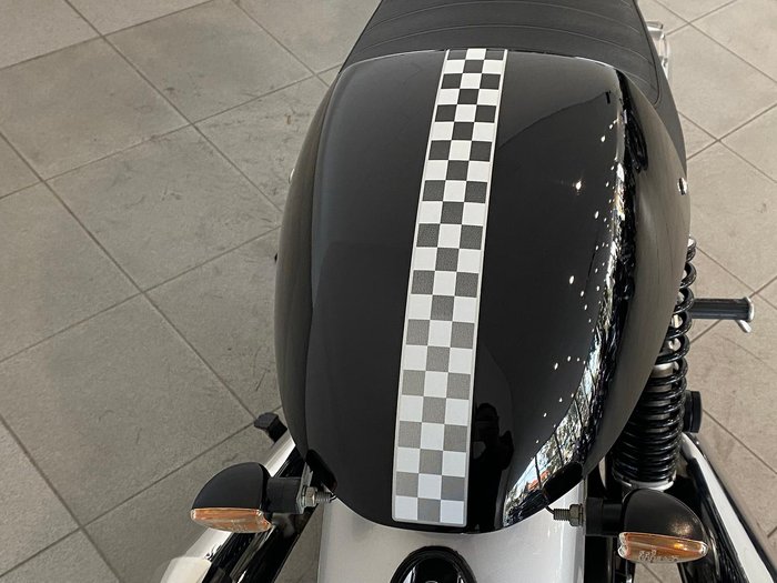 2005 Triumph Thruxton 900 Thruxton Black