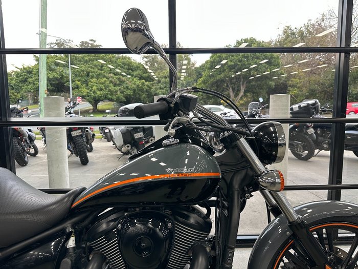 2019 Kawasaki VULCAN 900 (VN900) CUSTOM Grey